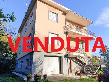 Foto Villa unifamiliare in Via Alpi, Missaglia Lomaniga di 300 m²