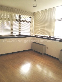 Foto Ufficio a Vicenza Centro Storico di 130 m² con 5 locali in affitto