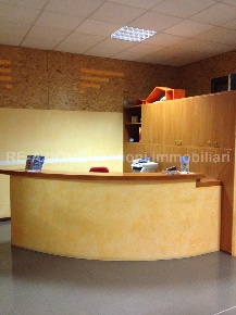 Foto Ufficio a Creazzo Centro di 200 m² con 7 locali in vendita