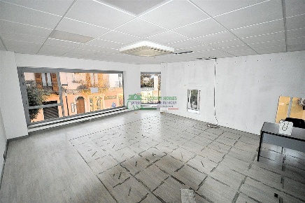 Foto Ufficio a Ragusa Centro di 160 m² con 3 locali in affitto