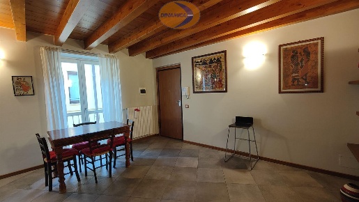 Foto Appartamento in Via Ugo Foscolo, Santa Maria Hoè Centro di 70 m²