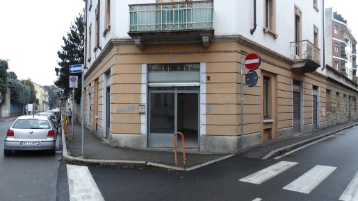 Foto Negozio in Via Cattaneo, Monza San Biagio di 50 m² con 1 locali