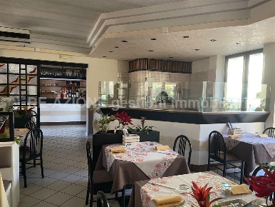Foto Ristorante a Costabissara di 850 m² in vendita