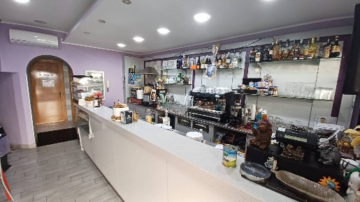 Foto Attività commerciale in Via Roma, Vallecorsa di 3 m² in vendita