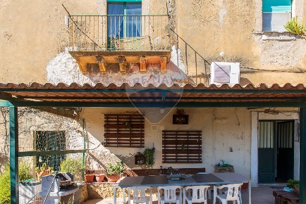 Foto Villa unifamiliare in contrada valle giumarra, Niscemi di 280 m²