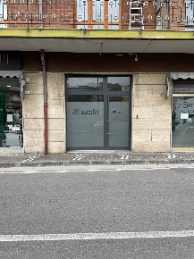Foto Locale commerciale in via gramsci, Atripalda di 50 m² con 1 locali