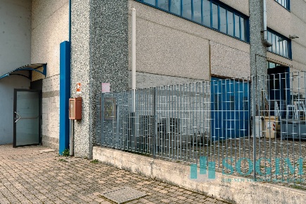 Foto Ufficio in via aristotele, Brugherio Zona Industriale di 440 m²