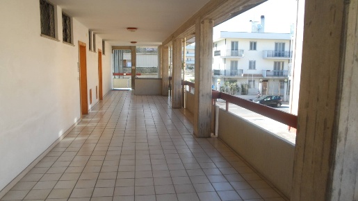 Foto Ufficio in Via Alcide De Gasperi, Monteprandone Centobuchi di 60 m²