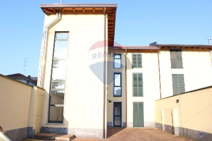 Foto Ufficio in VIA MARSALA, Busto Arsizio Tribunale di 60 m² con 2 locali