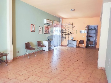Foto Ufficio in VIA UMBERTO I, Gaggi di 52 m² con 2 locali in vendita
