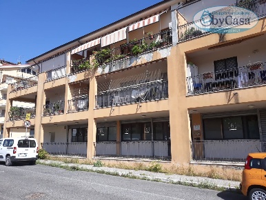 Foto Locale commerciale a Bracciano di 115 m² in vendita
