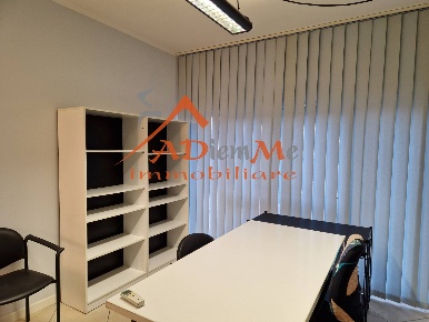 Foto Ufficio in Via Novecchio, Pisa Ospedaletto di 25 m² con 1 locali