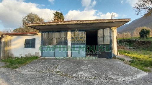 Foto Magazzino a Montoro Torchiati di 80 m² in vendita