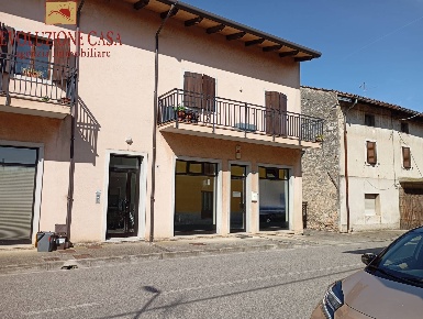 Foto Ufficio in CIVIDALE, Romans d'Isonzo Centro di 66 m² con 1 locali