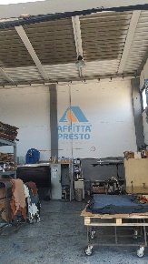 Foto Magazzino a Castelfranco di Sotto di 300 m² in affitto