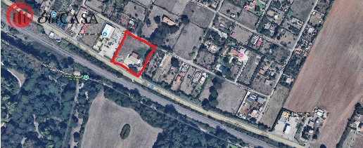 Foto Locale commerciale in via aurelia, Ladispoli di 400 m² in affitto