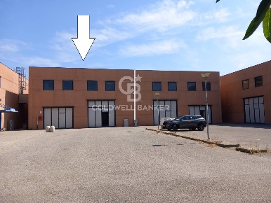 Foto Locale commerciale in Strada Dell'Airone, Orbetello di 398 m²