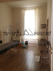 Foto Ufficio a Livorno di 17 m² con 1 locali in affitto