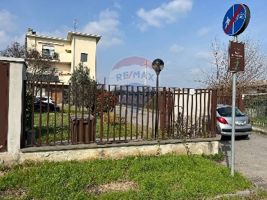 Foto Laboratorio in via Carducci, Cologno Monzese San Giuliano di 95 m²