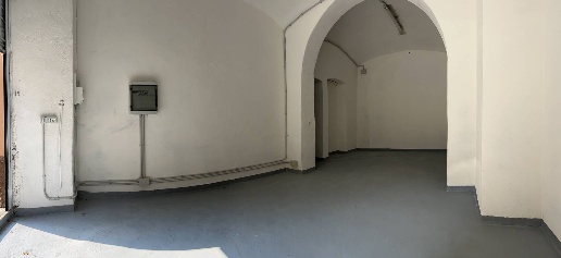 Foto Magazzino a Savona Villapiana, La Rusca, Via Mignone di 35 m²