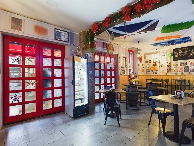Foto Attività commerciale in Via Umberto I, Marcignago Centro di 130 m²