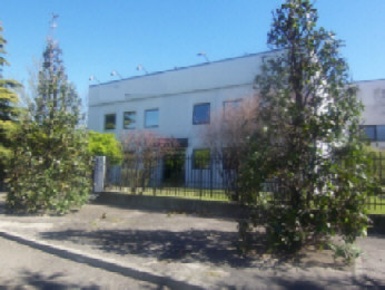 Foto Ufficio in VIA  ARCHIMEDE, Corsico di 1100 m² con 16 locali in affitto