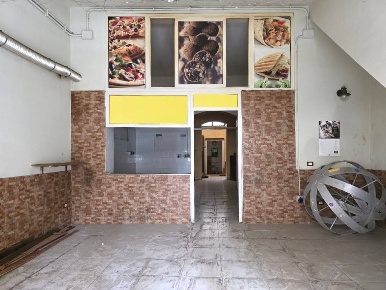 Foto Magazzino in Via Sampolo, Palermo Libertà - Villabianca di 130 m²