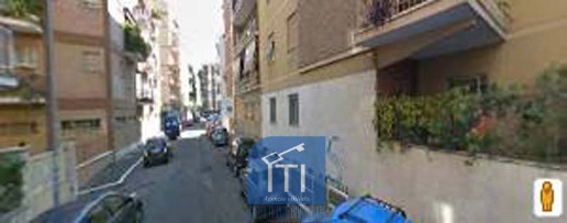 Foto Negozio in Via Antonello Da Messina, Roma Ardeatino - Montagnola