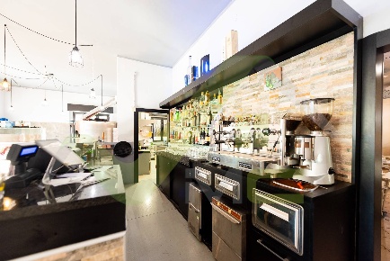 Foto Attività commerciale in Via Milano, Pozzuolo Martesana Centro