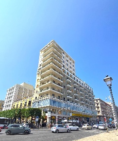Foto Ufficio in Corso vittorio Emanuele II, Bari Murat di 98 m² in affitto