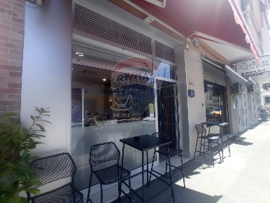 Foto Locale commerciale in Via Adriatica, Francavilla al Mare Centro