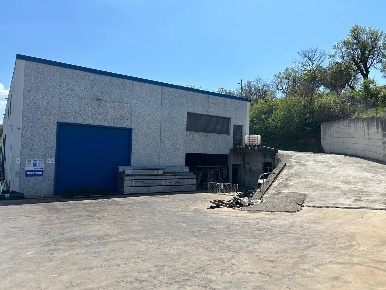 Foto Magazzino in contrada torreamando, Ariano Irpino di 620 m² in vendita