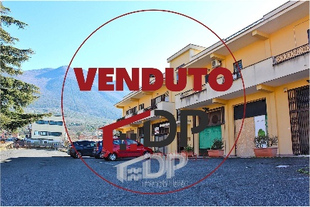 Foto Locale commerciale in Via Giovanni XXIII, Palombara Sabina Centro
