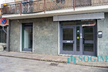 Foto Negozio in Piazza della stazione, Luisago Centro di 117 m² in vendita