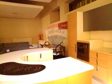 Foto Locale commerciale in VIA LIBERTA', Linguaglossa di 362 m² in vendita