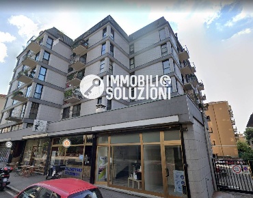 Foto Negozio in Via Giuseppe Mazzini, Bergamo San Paolo di 90 m² in affitto