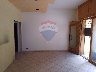 Foto Negozio a Arcevia Centro di 74 m² con 2 locali in vendita