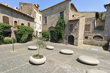 Foto Bar in Piazza San Carluccio, Viterbo San Pellegrino - Pianoscarano