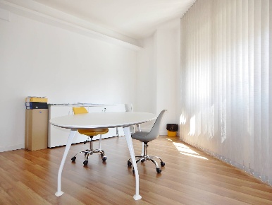Foto Ufficio in via Alcide De Gasperi, Catanzaro San Leonardo di 180 m²