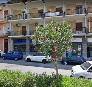 Foto Locale commerciale in CADORNA, Siracusa Gelone - Cadorna di 180 m²