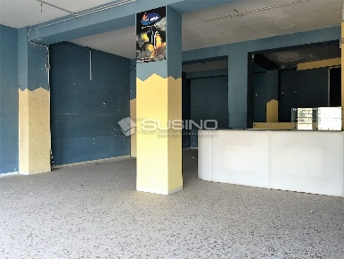 Foto Locale commerciale in CADORNA, Siracusa Gelone - Cadorna di 180 m²