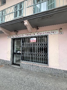 Foto Locale commerciale in Via Papa Giovanni XXIII, San Benigno Canavese
