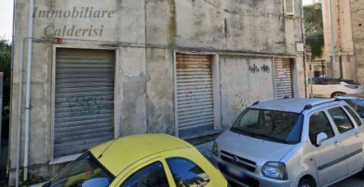 Foto Locale commerciale in Via Formentini, San Benedetto del Tronto