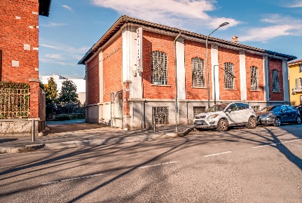 Foto Laboratorio in Via Lucio Giunio Columella, Milano Precotto di 1200 m²