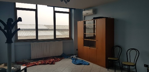 Foto Laboratorio in Via Trieste, Gorgonzola di 120 m² in vendita