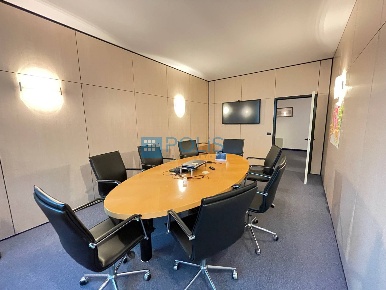 Foto Ufficio in Via San Crispino, Padova Stanga - Pio X di 650 m²