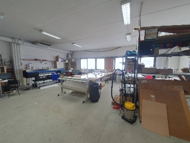 Foto Locale commerciale a Sant'Agata sul Santerno di 220 m² in vendita