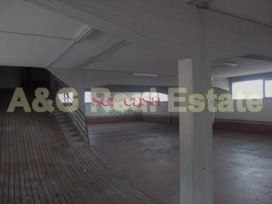 Foto Locale commerciale a Grosseto Regioni di 950 m² con 7 locali
