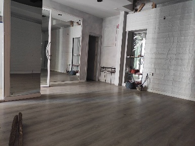 Foto Attività commerciale in via liguria, Montecatini-Terme di 70 m²