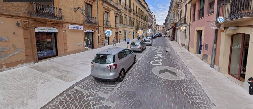 Foto Locale commerciale in Corso De Michetti, Teramo Centro di 150 m²